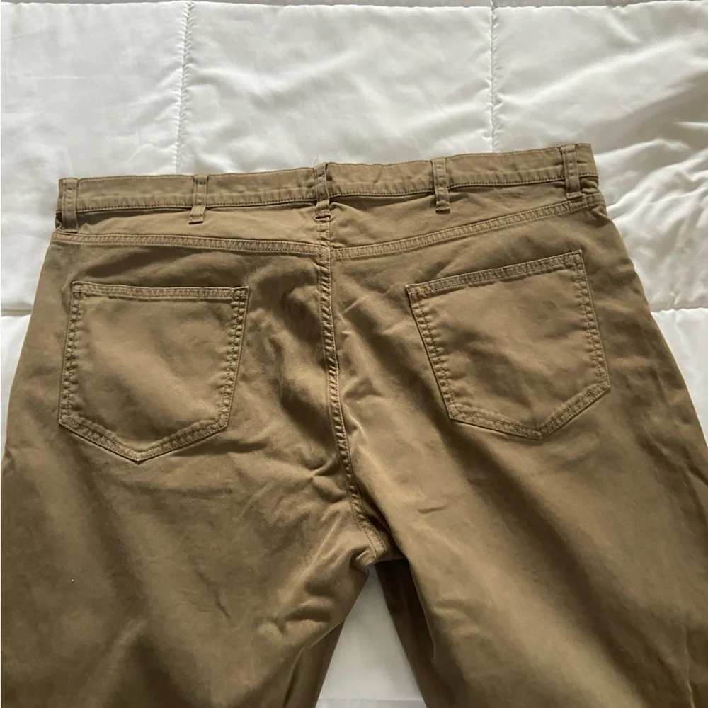 Brooks Brothers Men’s Brown Chino Pant